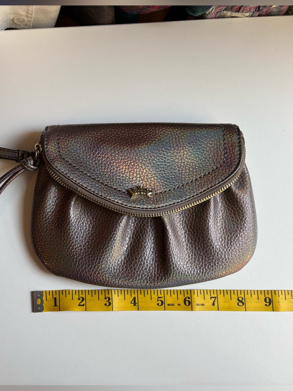 Juicy Couture Iridescent Grey/Brown Wristlet Clutch